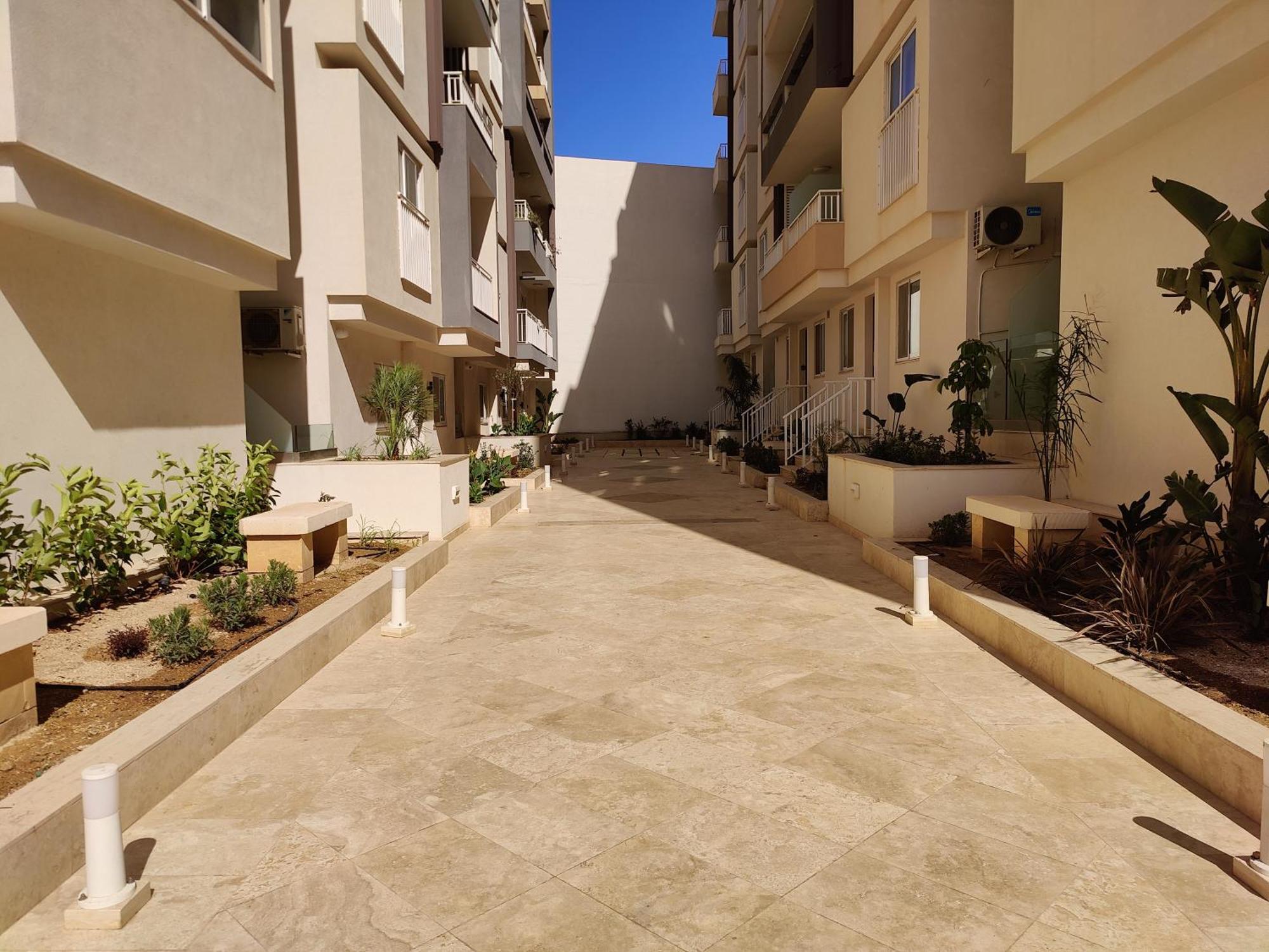 The Palm Court Apartamento St. Paul's Bay Exterior foto